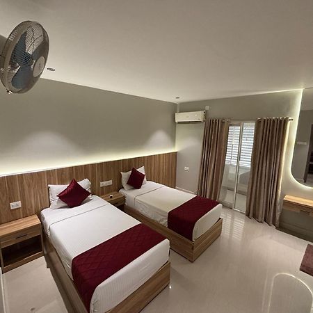 Отель Muziris Manor Residency Коччи Экстерьер фото